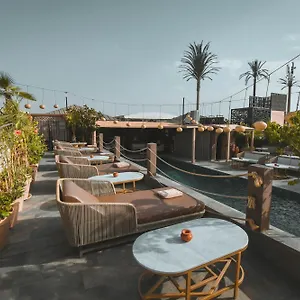 555 Clubbing Adults Only Otel